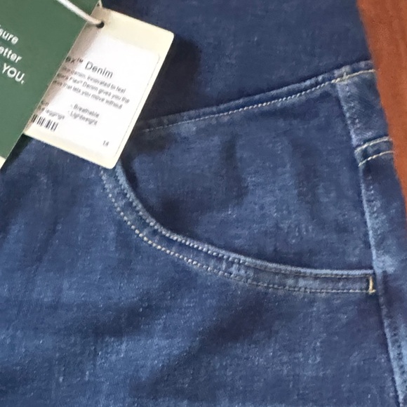 HALARA Dark Blue Flare Jeans - Picture 5 of 6